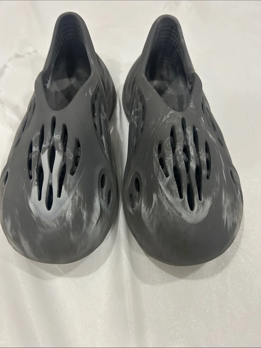 Gray marble adidas foam runner size 8